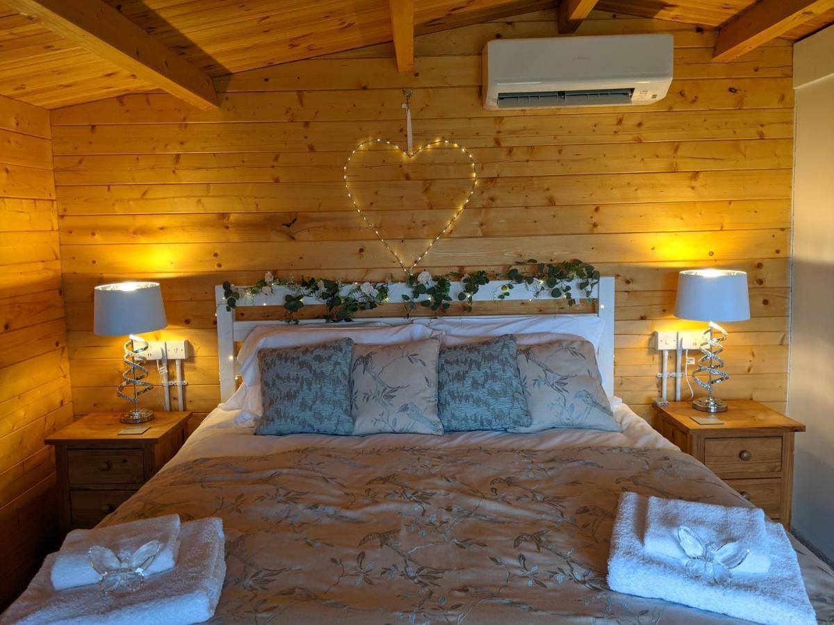 Foxhill Lodges Canterbury Exterior foto